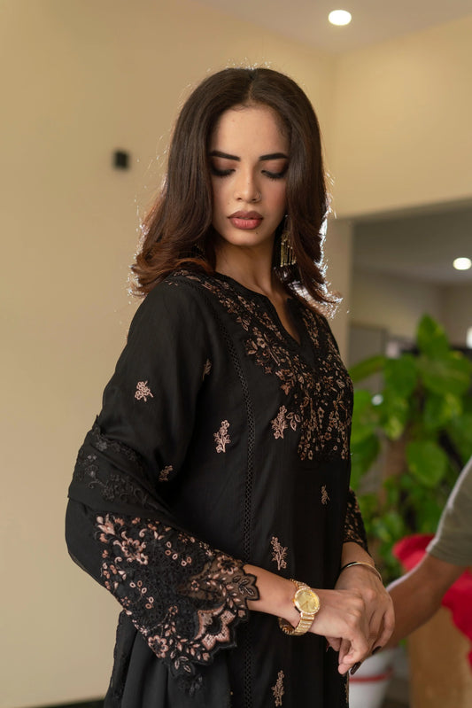 Meher Elegance – Embroidered Chiffon Eid Pret 3PC