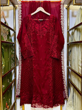 Dhagha Kari – 3Pcs Embroidered Suit | Luxury Threadwork Collection