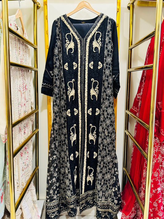3Pcs Embroidered Chiffon Gown - Fabric Emporium Official