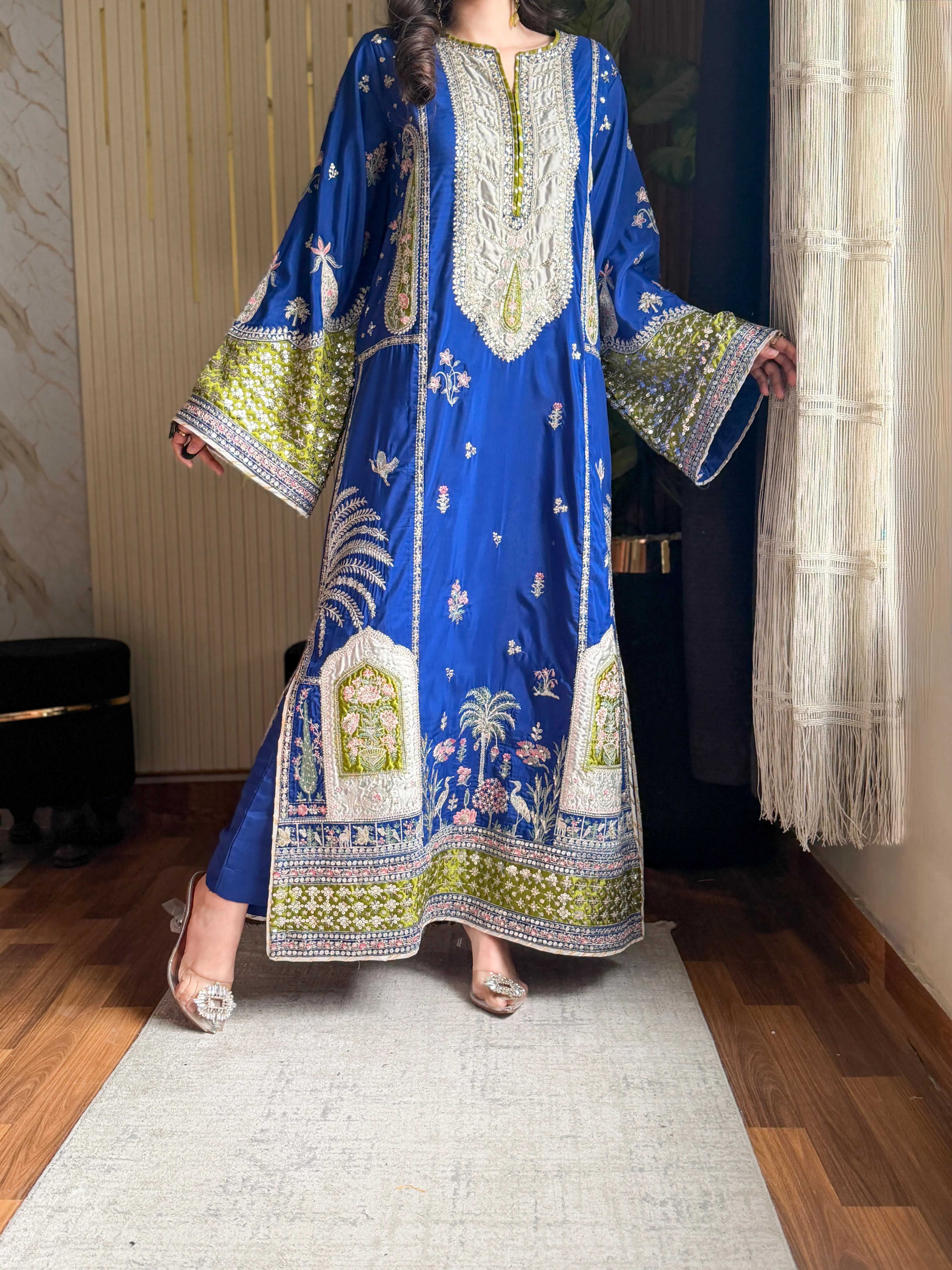 Chaman kaftan embroidered hem border palm tree motif