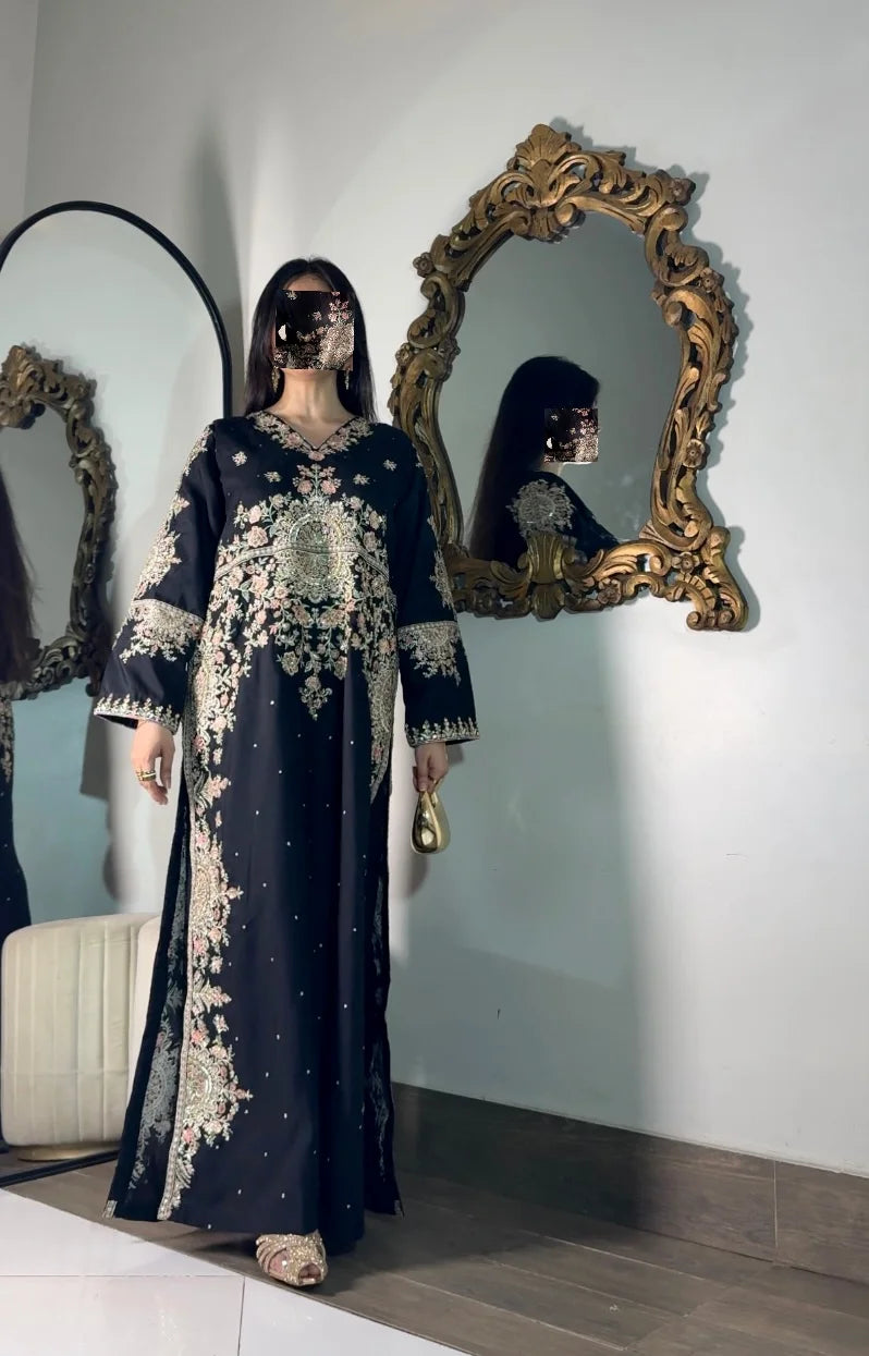 Mehr – Black Embroidered Long Shirt with Embroidered Trouser | 2Pc Luxury Pret