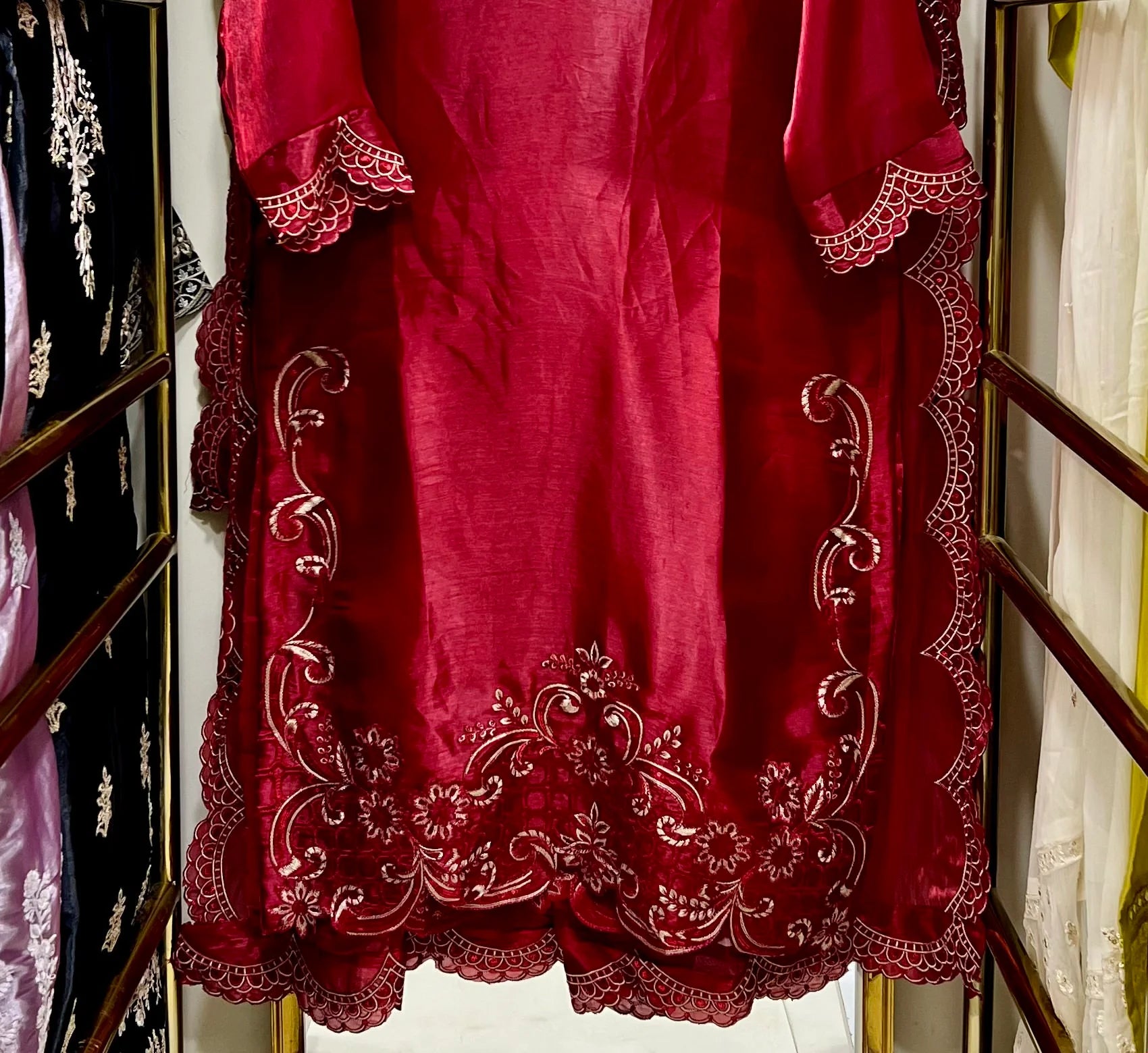 FENPS-13  Lava Siik Embroided 3pcs Suit