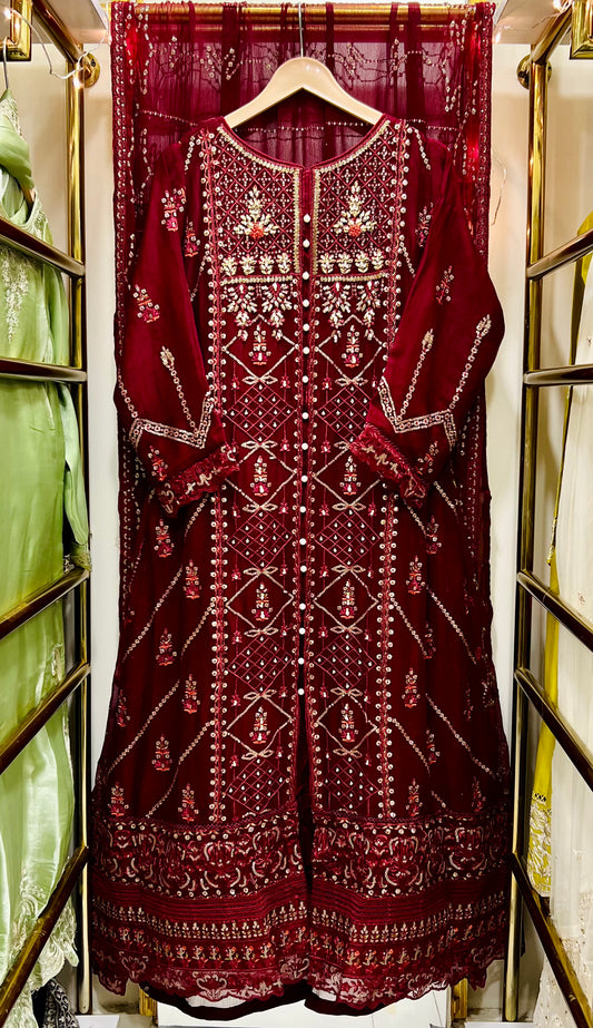 Mehroon Chiffon Gown 3 Piece – Embroidered Formal Maxi Dress with Dupatta | Wedding & Eid Wear Pakistan