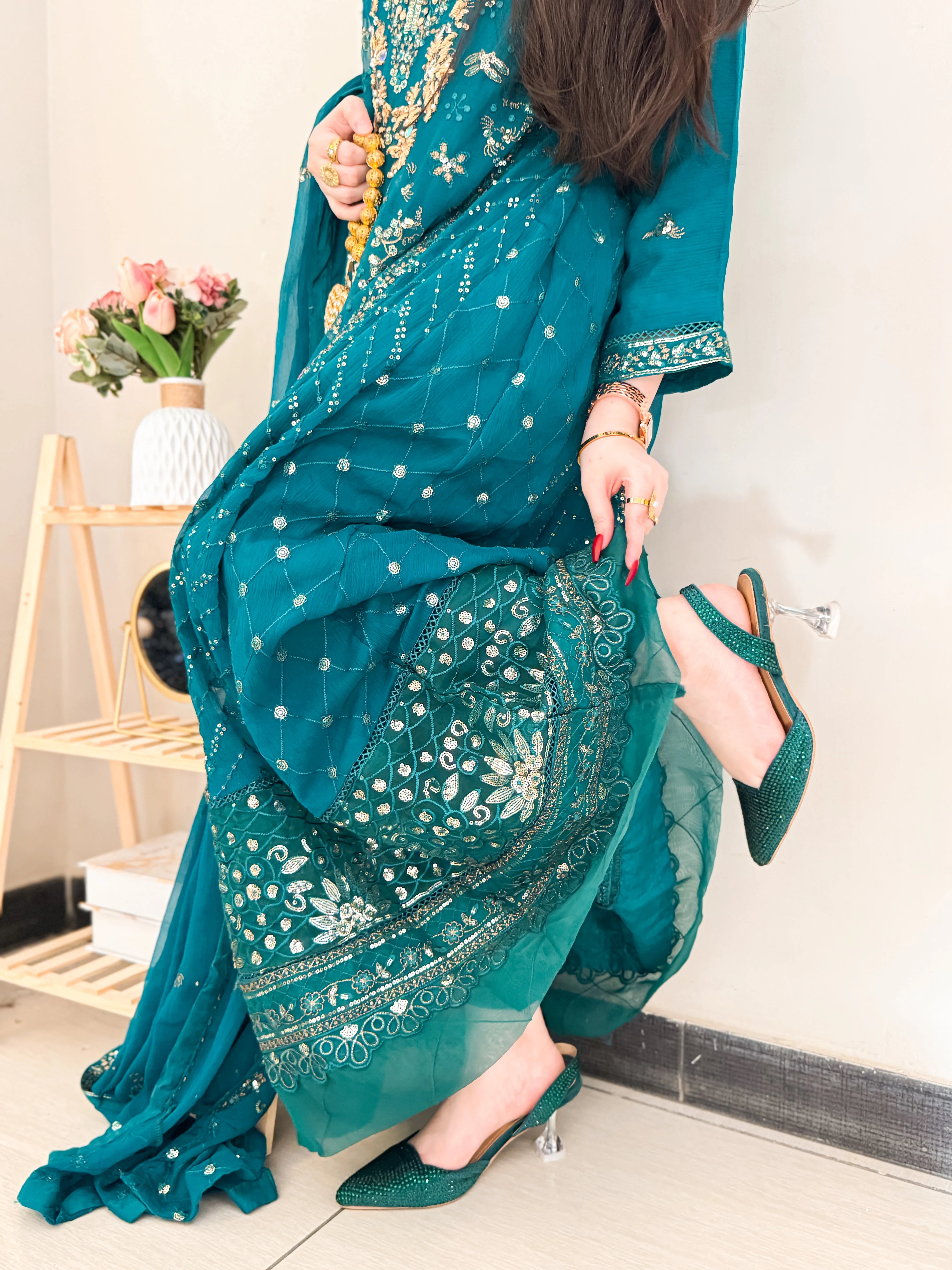 Luxury Emerald Green Embroidered Formal Gown with Dupatta – Festive Wedding Wear