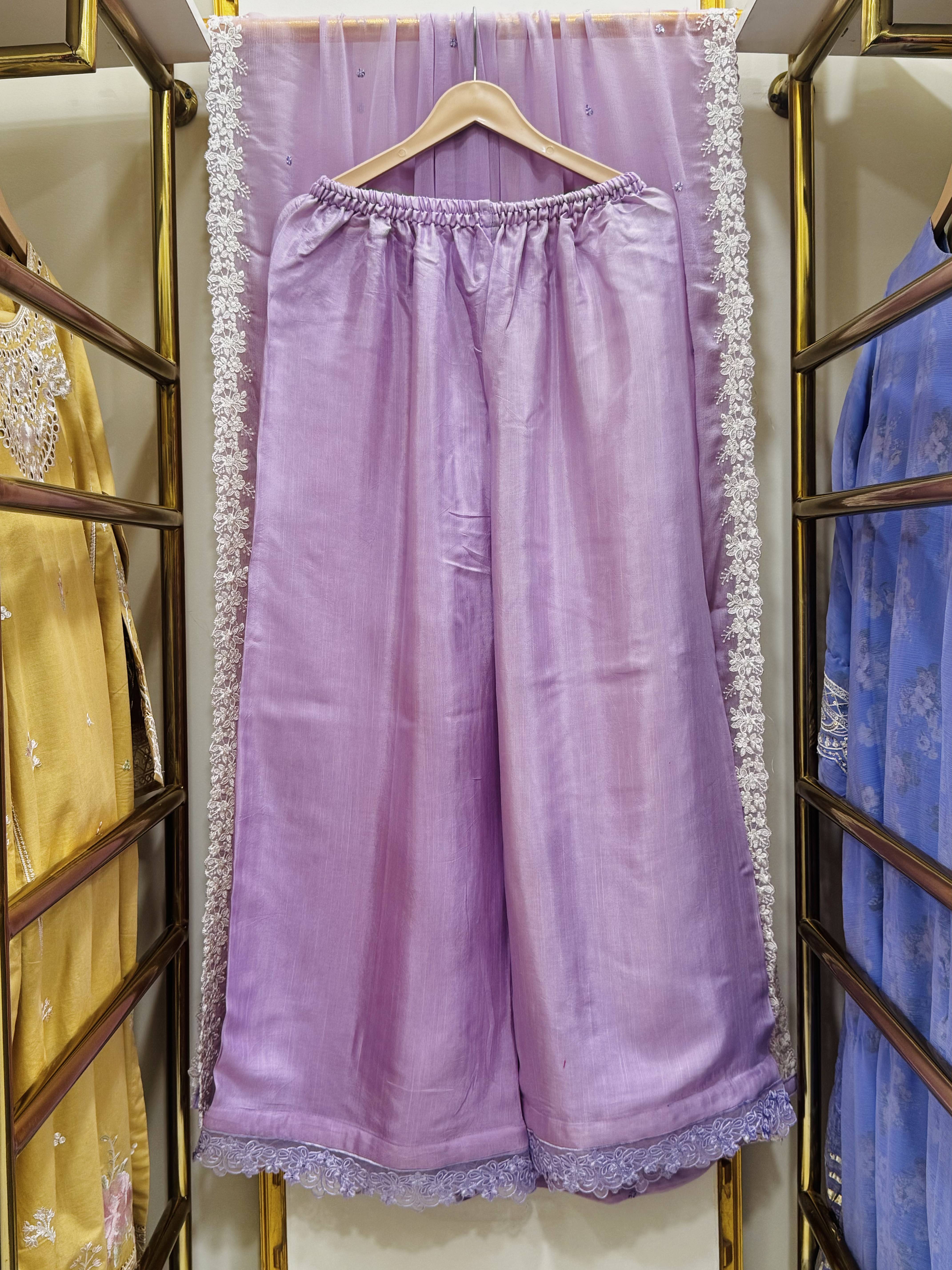 Dhagha Kari – 3Pcs Embroidered Suit | Luxury Threadwork Collection