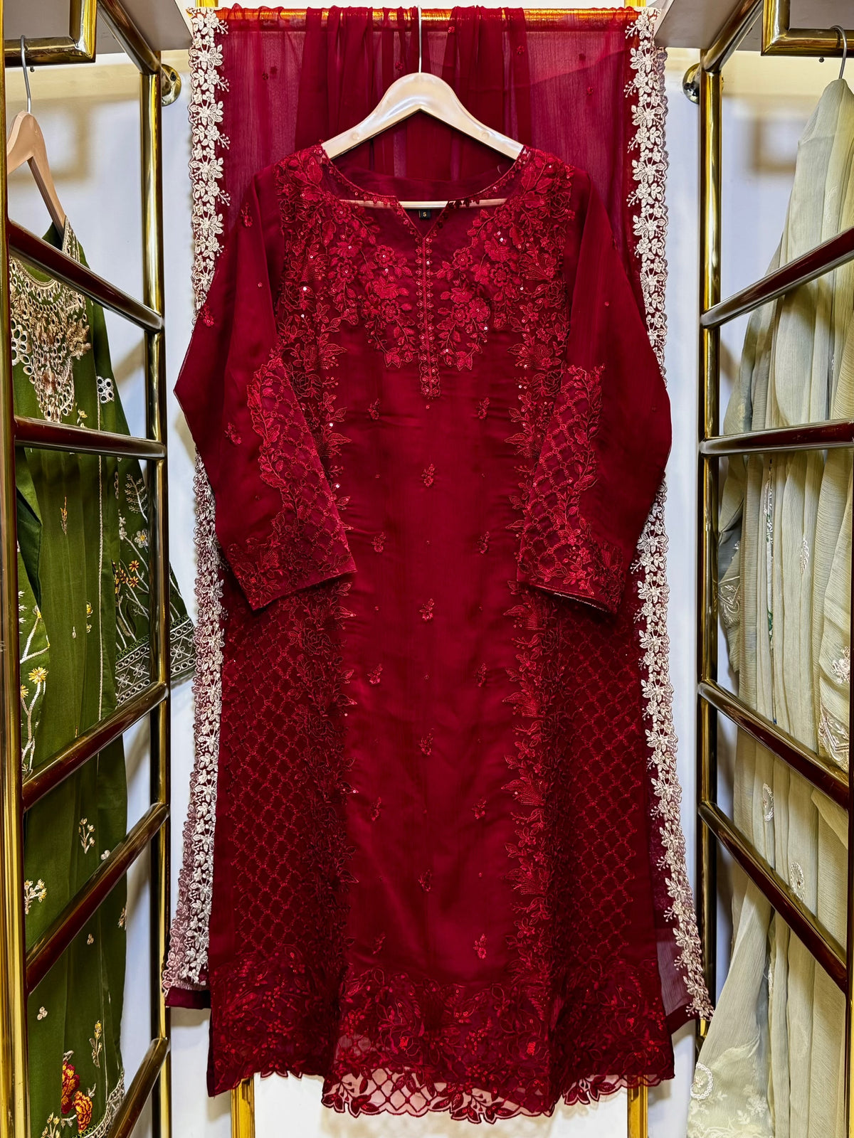 Dhagha Kari – 3Pcs Embroidered Suit | Luxury Threadwork Collection