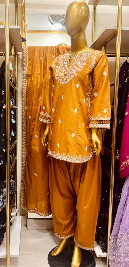 Zehra Luxe – Zard Festive | 3 Piece Cotton Farshi Shalwar Set
