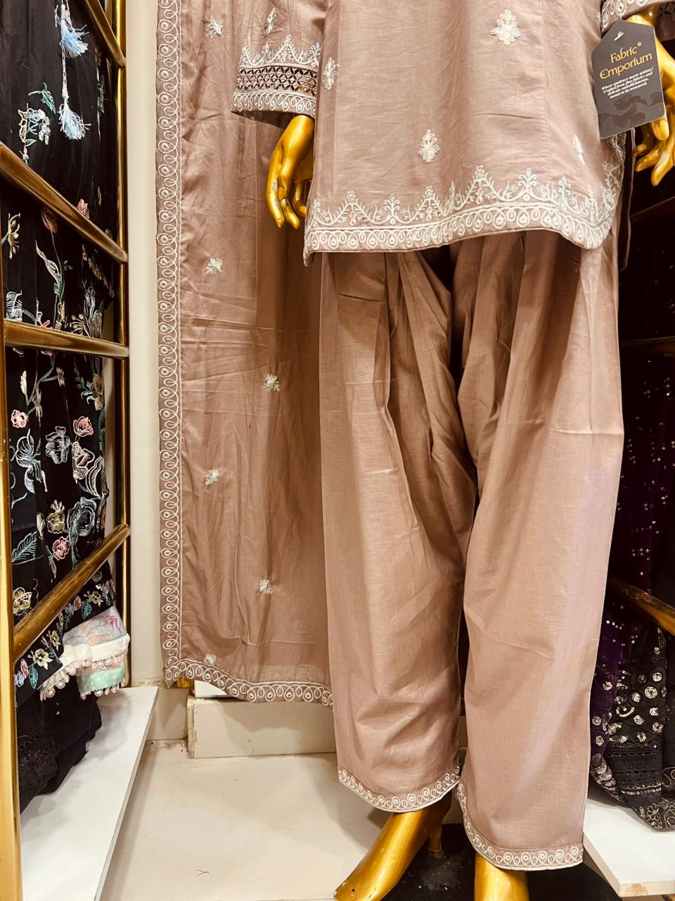 Zehra Luxe – Shehr-e-Grey | 3 Piece Cotton Farshi Shalwar Ensemble