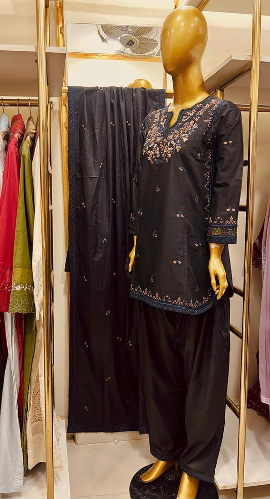 Zehra Luxe – Siyah Noir | 3 Piece Cotton Short Shirt & Farshi Shalwar