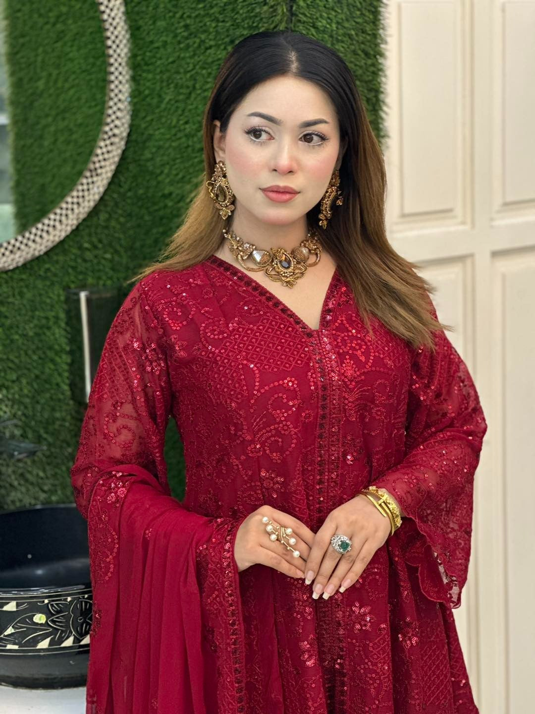 Noir Luxe – Red Heavy Embroidered Chiffon 3 Piece Suit