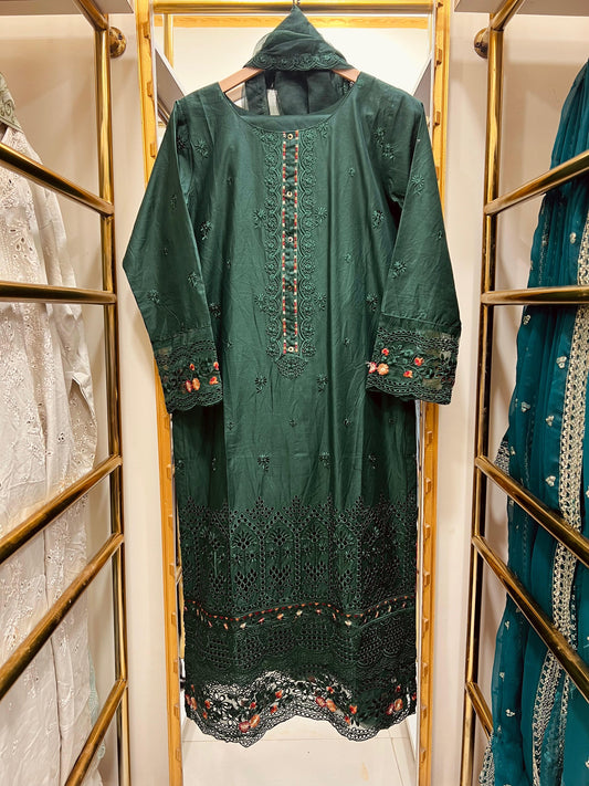Elaya Green– Embroidered Cotton 3-Piece Suit with Chiffon Dupatta