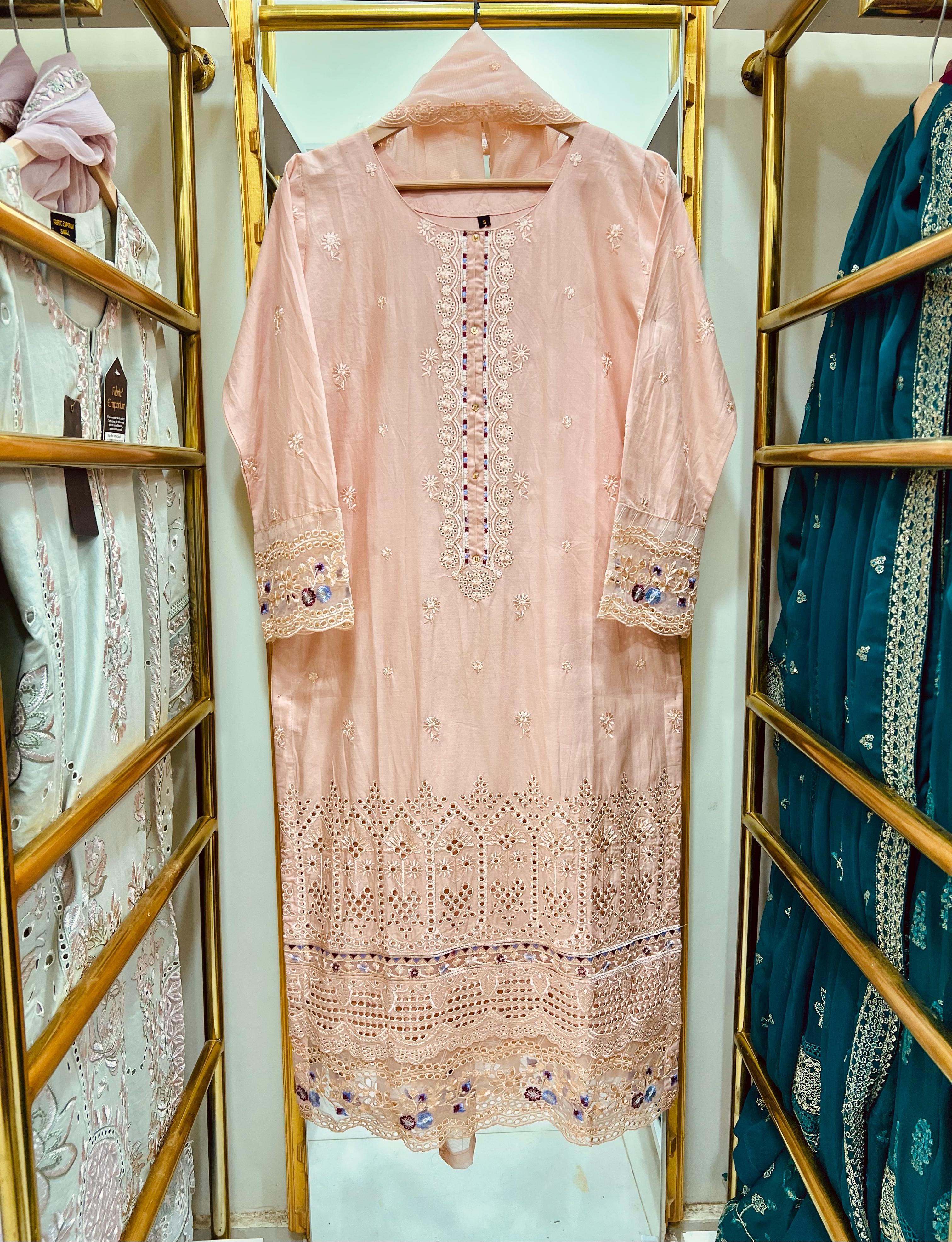 Elaya Peach– Embroidered Cotton 3-Piece Suit with Chiffon Dupatta
