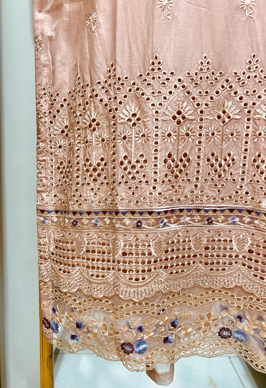 Elaya Peach– Embroidered Cotton 3-Piece Suit with Chiffon Dupatta