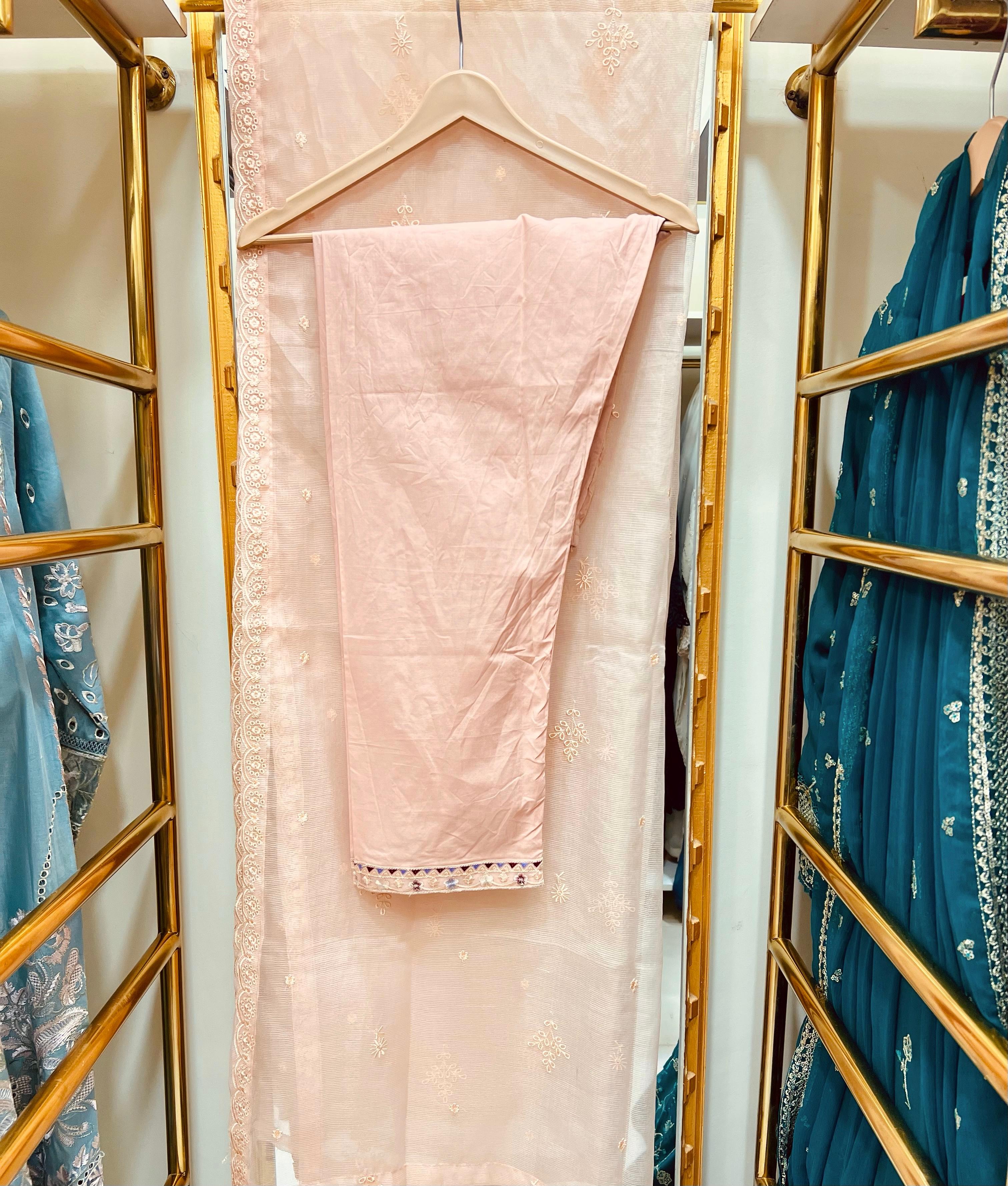 Elaya Peach– Embroidered Cotton 3-Piece Suit with Chiffon Dupatta