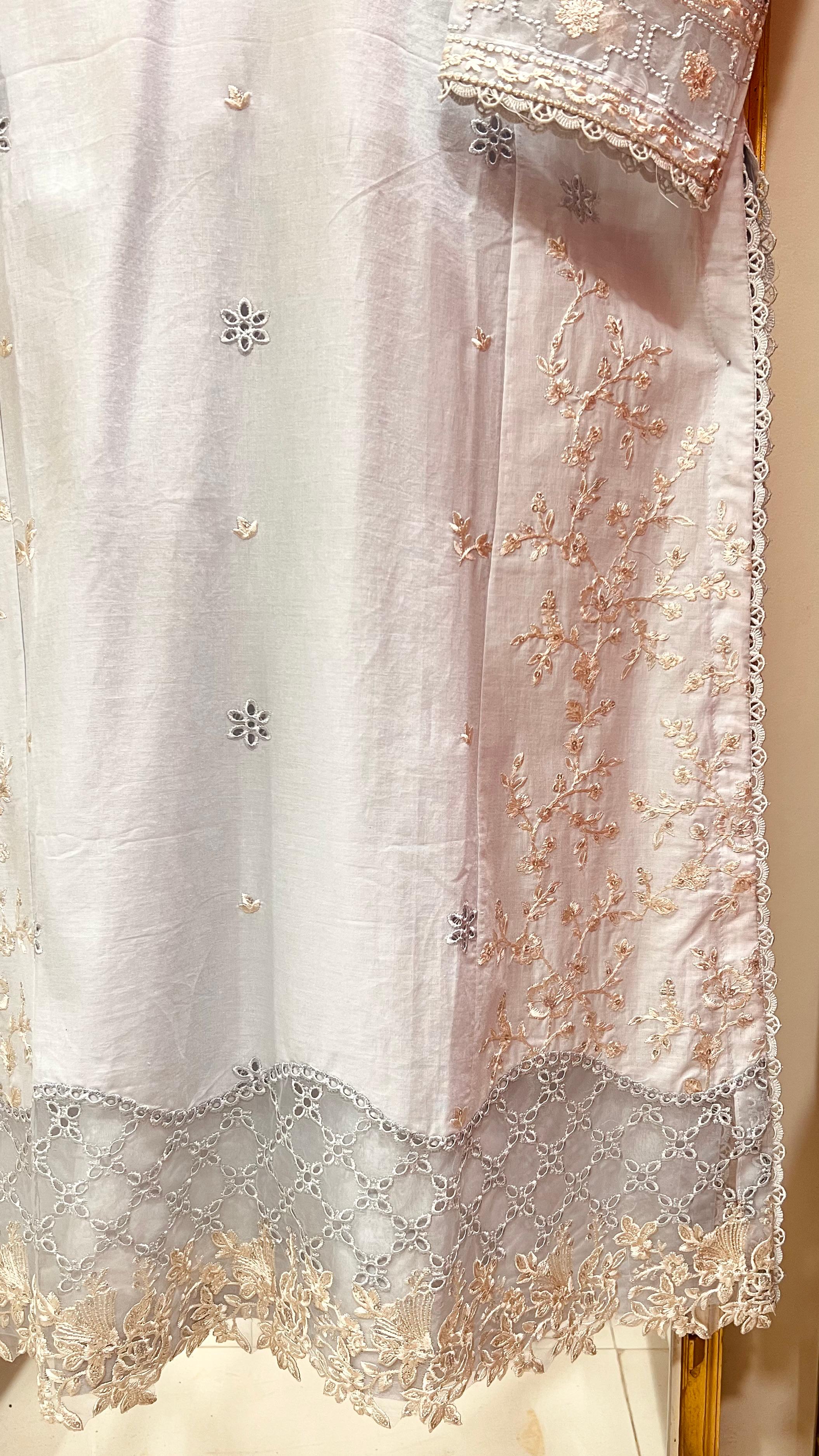Zaria Mist Sky – Embroidered Cotton 3-Piece Suit with Chiffon Dupatta