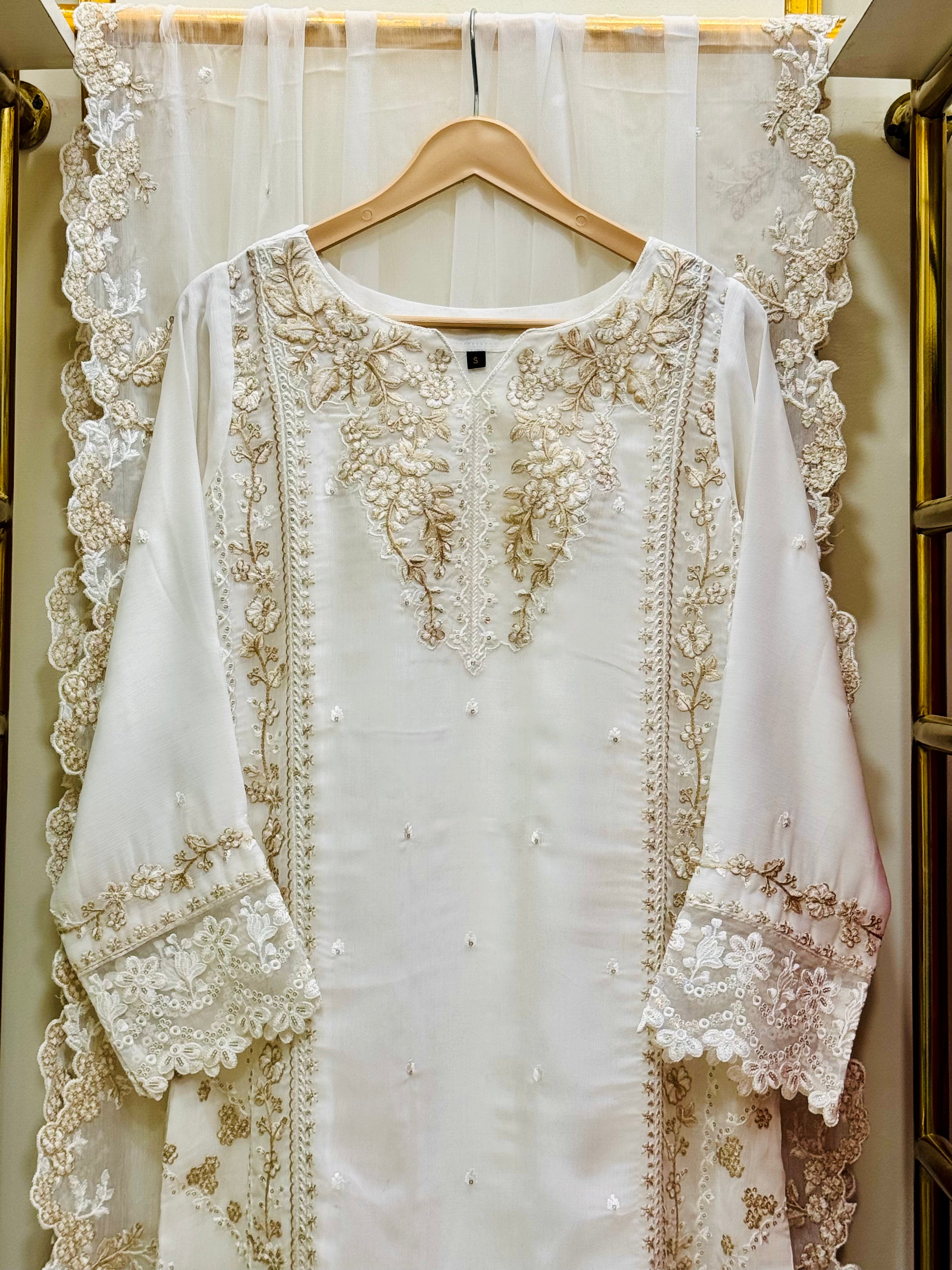 3PCS Embroidered Chiffon Suit