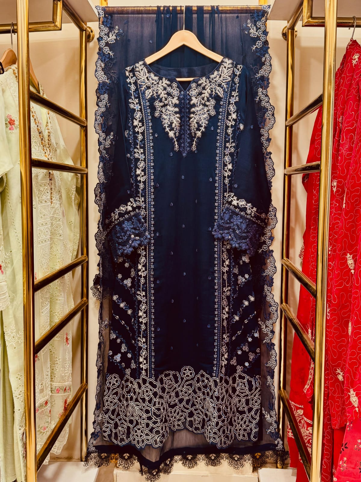 3PCS Embroidered Chiffon Suit